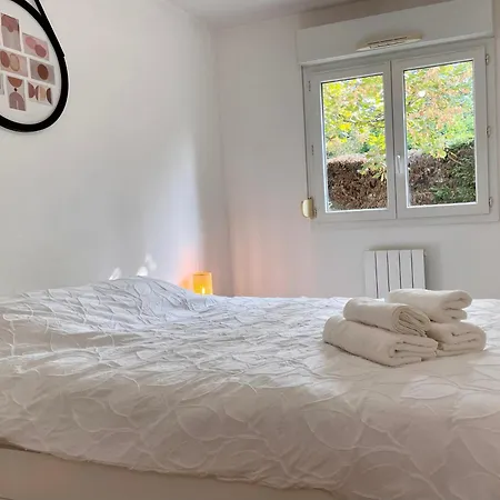 Lägenhet Le Tamaris, Calme Avec Terrasse